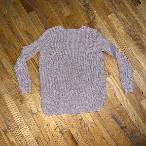 Pink Sweater - Picture 4 of 4